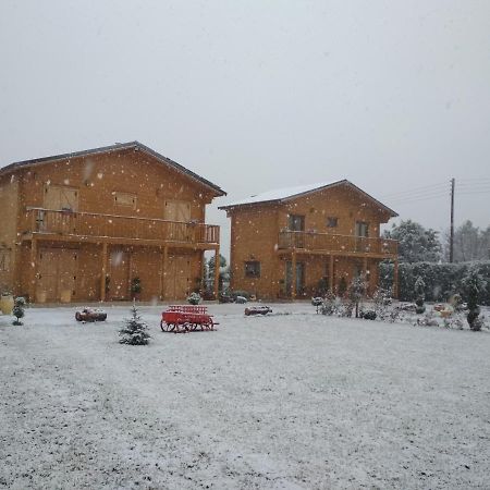 Kastor Chalets Ampelokipoi エクステリア 写真
